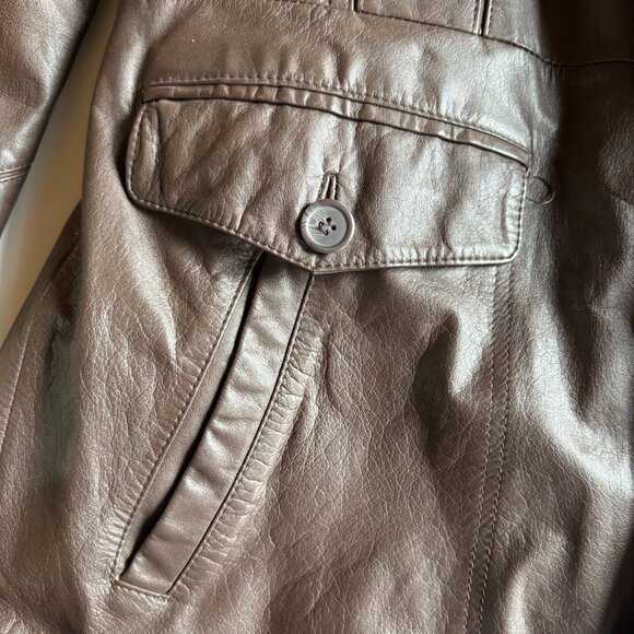 Vintage Brown Leather Trench Coat by The Leather Warehouse – Size 44 - Picture 6 of 10